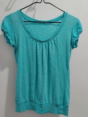 Women’s Scoop Neck Short Sleeve Top - Light Blue (Not Aqua Color)